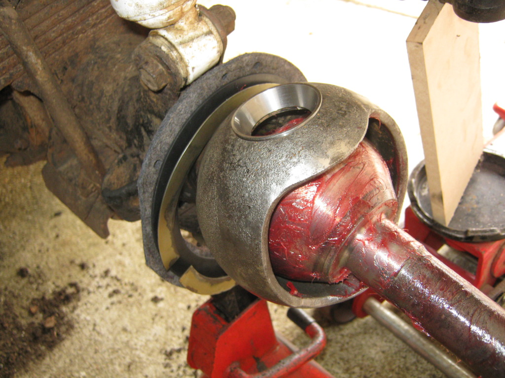 Swivel Hub rebuilds Hilux Page 2 4x4Earth