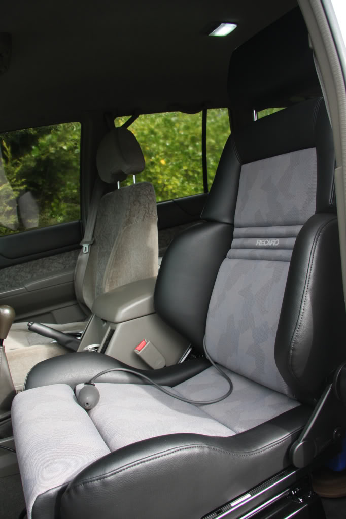 2000 GU Front seat replacements 4x4Earth