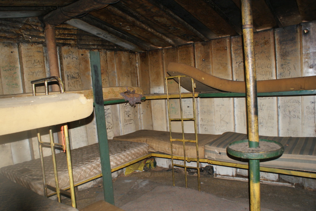 Donnelly creek trk huts run... 4x4Earth