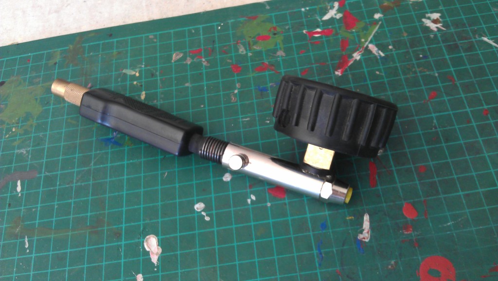 Homemade tyre deflator 4x4Earth