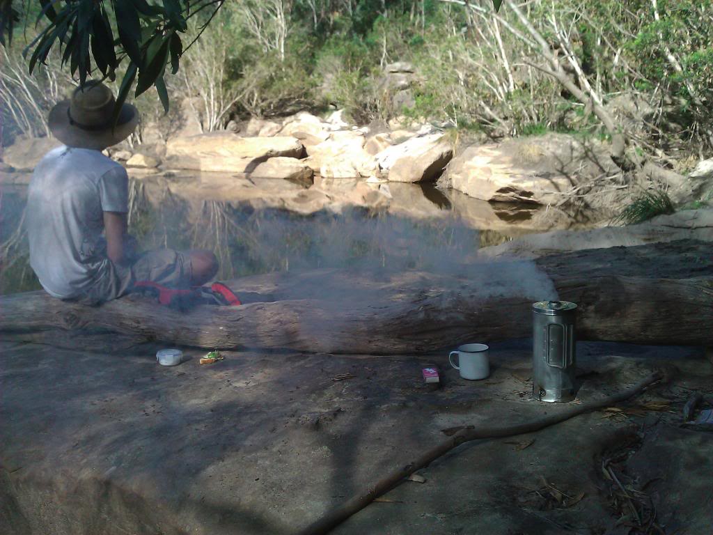 DIY solid fuel blocks | 4x4Earth
